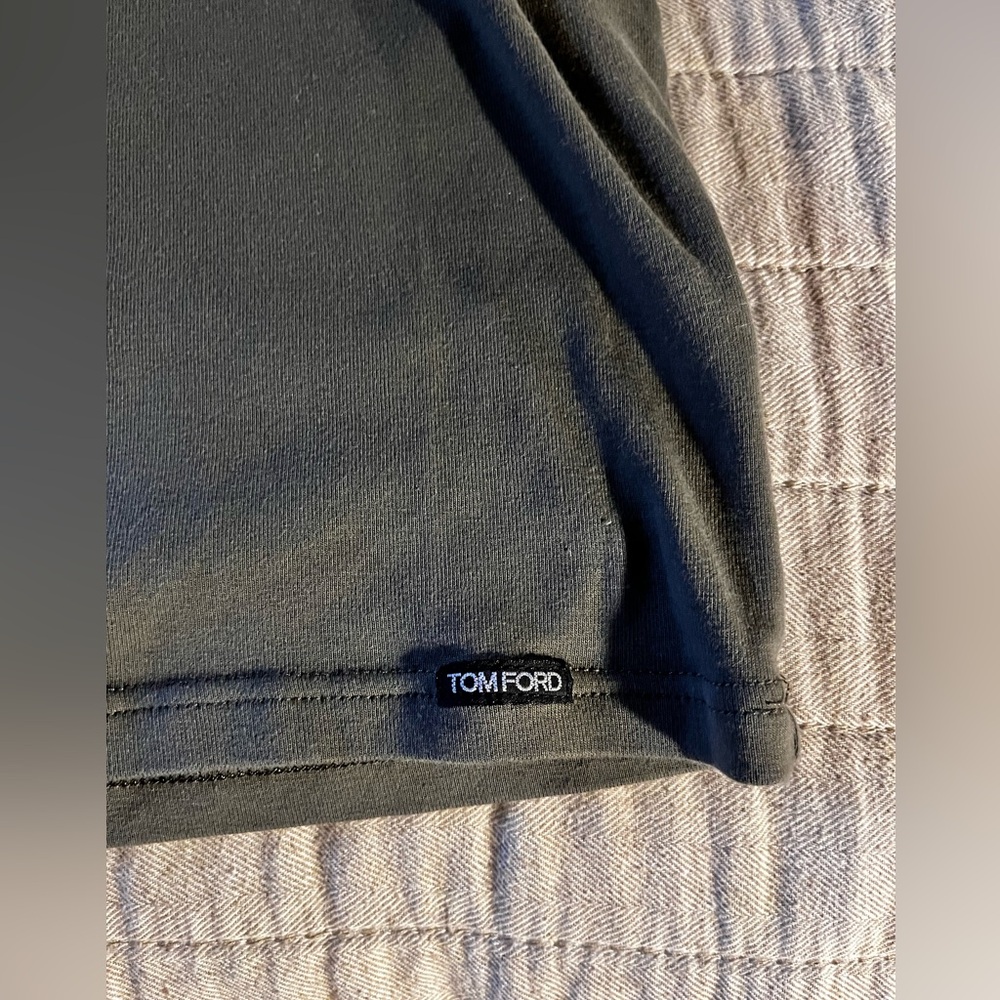 Tom Ford XXL Army Green Tshirt - Picture 6 of 6